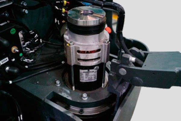 Transpaleta eléctrica 2.000-2.500Kg. con plataforma Noblelift PT20/25N - Imagen 4