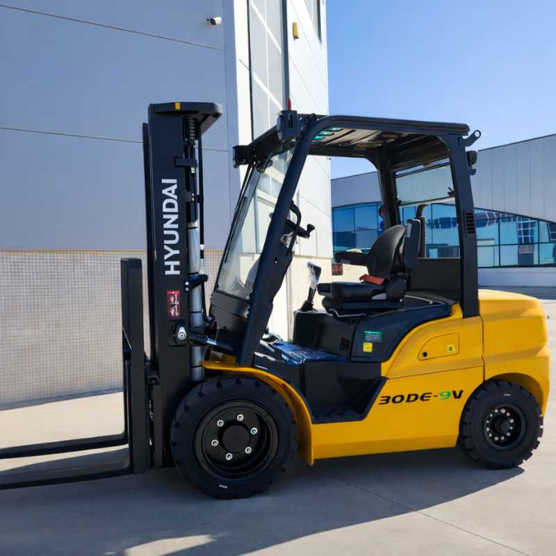 Diesel 3000kg | Mástil tríplex 4700mm HYUNDAI