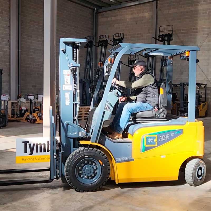 Litio 2500kg | Mástil tríplex 4800mm Tymbia s-line